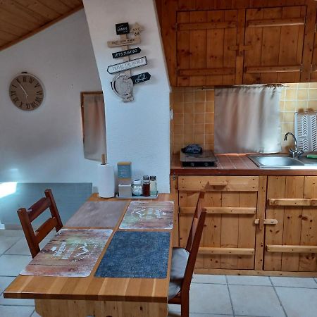 Studio Le Mont-Cenis, Garage Pour Motards Et Cyclistes, Gare A 800M Fourneaux  Exteriör bild