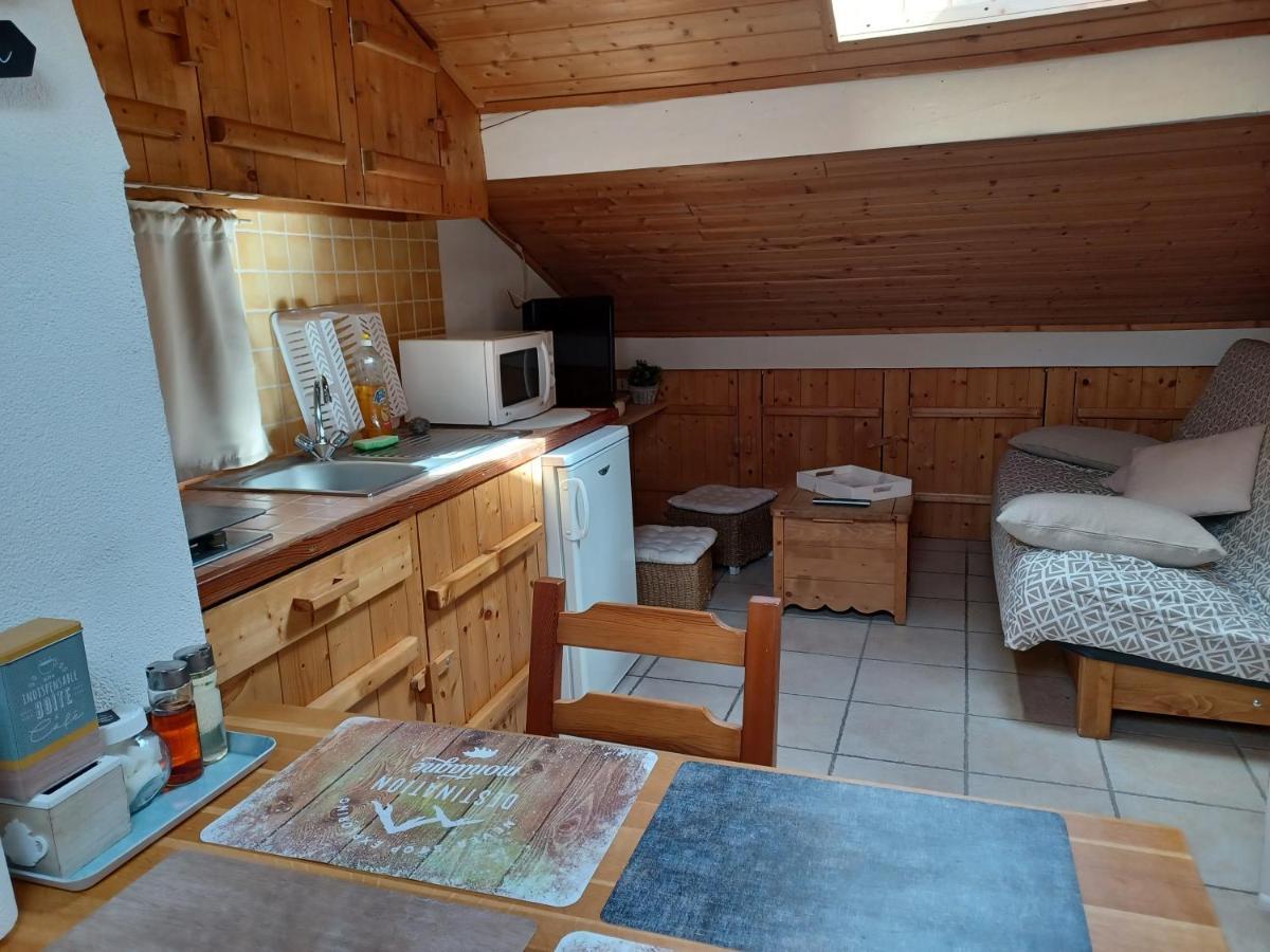 Studio Le Mont-Cenis, Garage Pour Motards Et Cyclistes, Gare A 800M Fourneaux  Exteriör bild